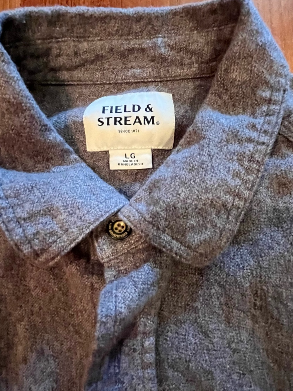 Field & Stream Men's Gray Button-Down Flannel Shirt - Picture 2 of 6